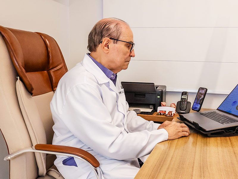 Dr. José Carlos Zanatta​